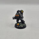 Warhammer 40k Legion of the Damned Space Marine with Flamer AW080