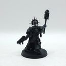 Warhammer 40k: Space Marine Indomitus Chaplain (AW173)