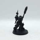Warhammer 40k: Space Marine Indomitus Chaplain (AW173)