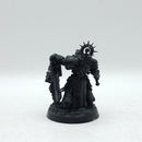 Warhammer 40k: Space Marine Indomitus Captain with Relic Shield (BC155)