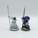 Warhammer 40k: Space Marine Dark Angels Metal Ezekiel and Standard Bearer (AJ110)