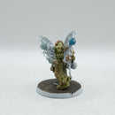 Warhammer 40k: Death Guard Icon Bearewr and Biologus Putrifier (AZ045)