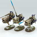 Warhammer 40k: Adeptus Custodes Vertus Praetors - Well Painted (AR001)