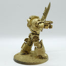 Warhammer 40k: Adeptus Custodes Achillus Dreadnought (AE043)