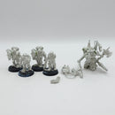 Warhammer 40k: Space Marine Metal Techmarine and Servitors (AA209)