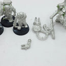 Warhammer 40k: Space Marine Metal Techmarine and Servitors (AA209)