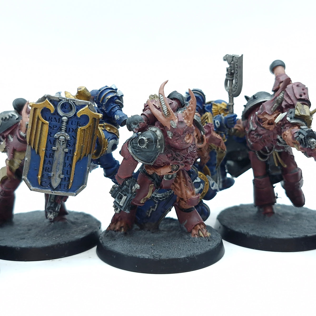 Warhammer Horus Heresy: Space Marine Word Bearers Gal Vorbak - Painted (BTD50)