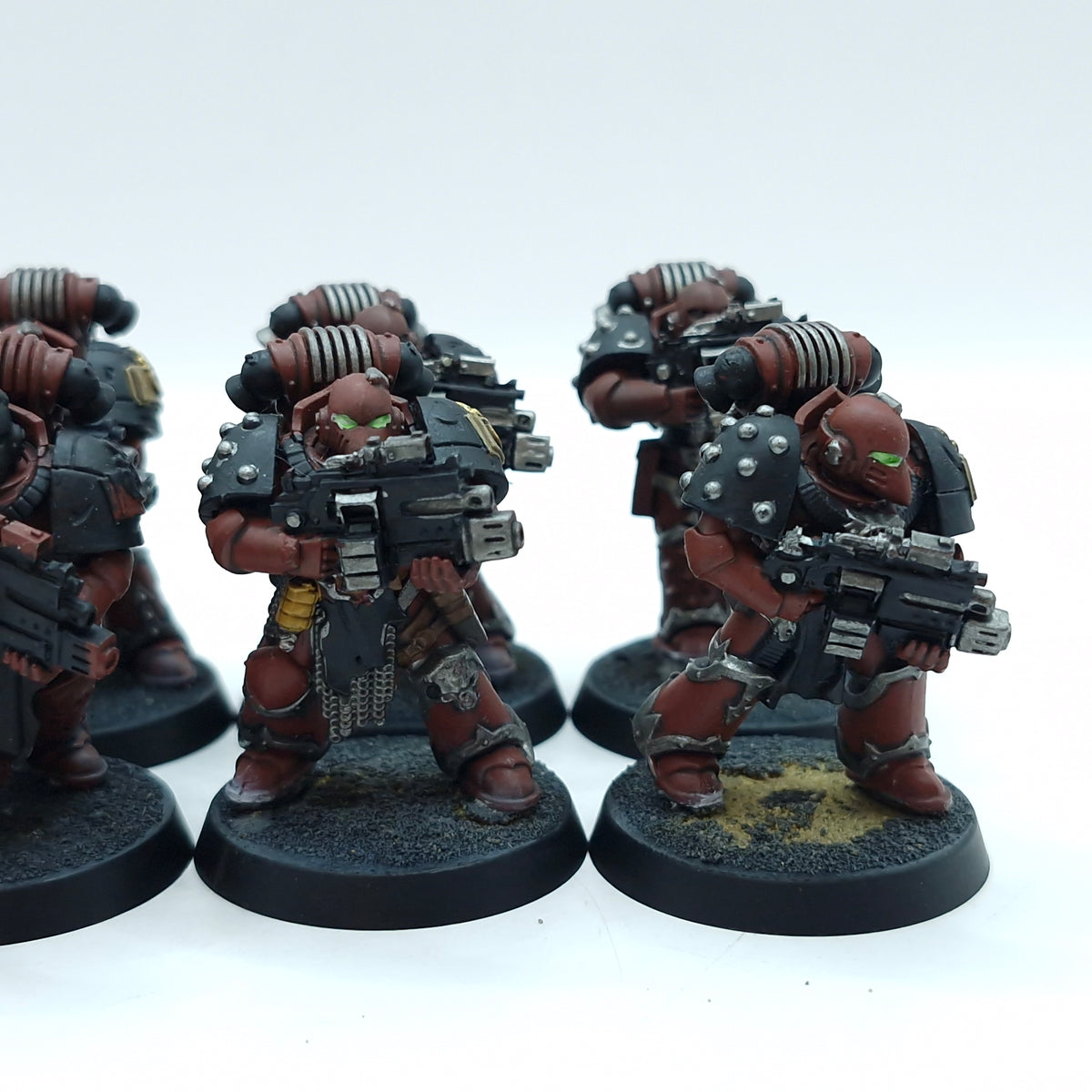 Warhammer Horus Heresy: Space Marine Word Bearers Combi-Weapons - Well Painted (BTD48)