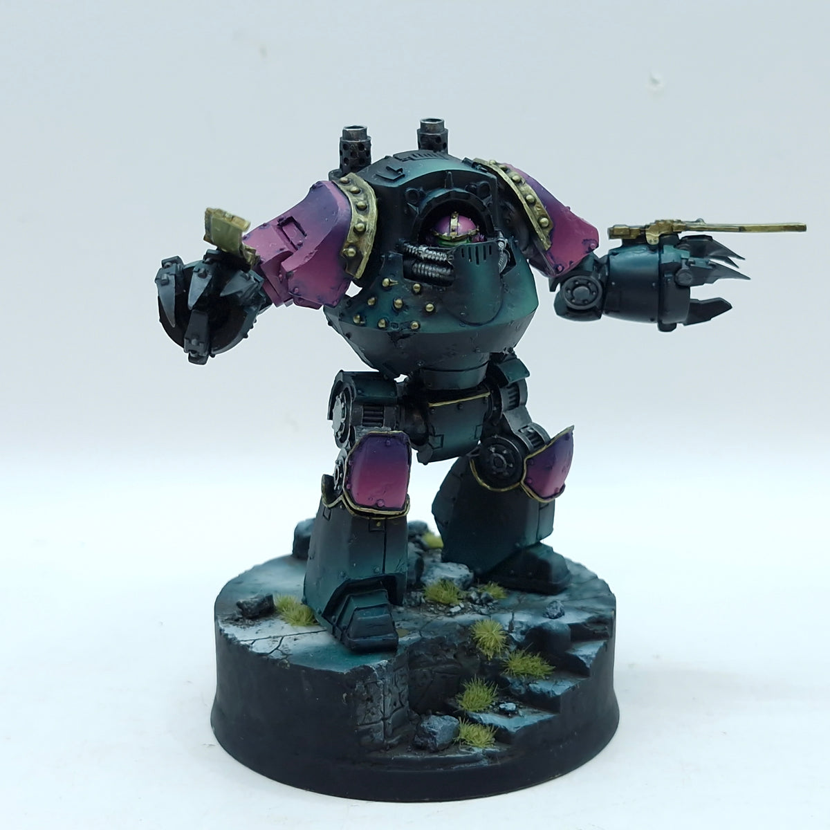 Warhammer Horus Heresy: Space Marines Emperor's Children Contemptor Dreadnought - Well Painted (AH016)