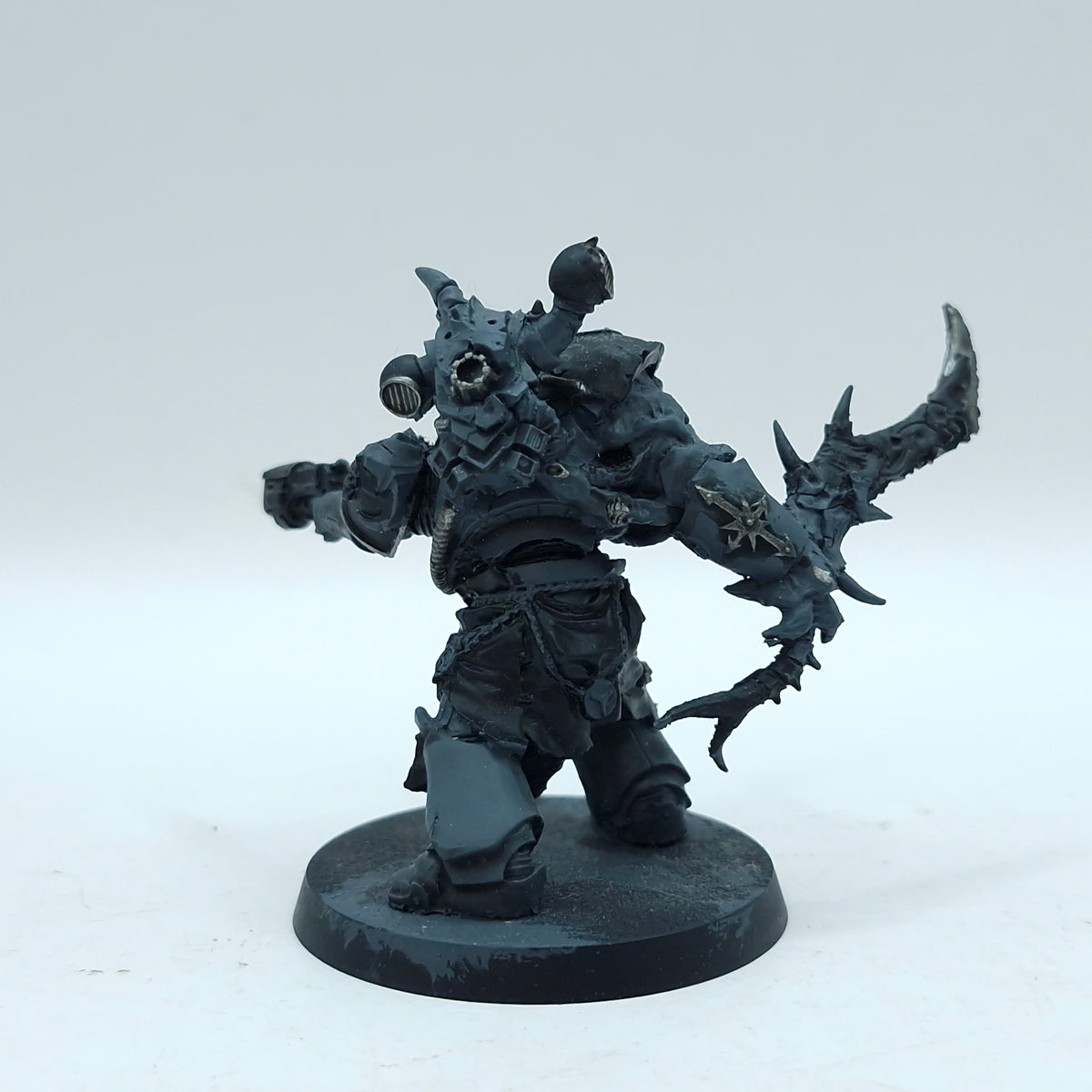 Warhammer Horus Heresy: Space Marine Word Bearers Zardu Layak and Blade Slaves (BO171)
