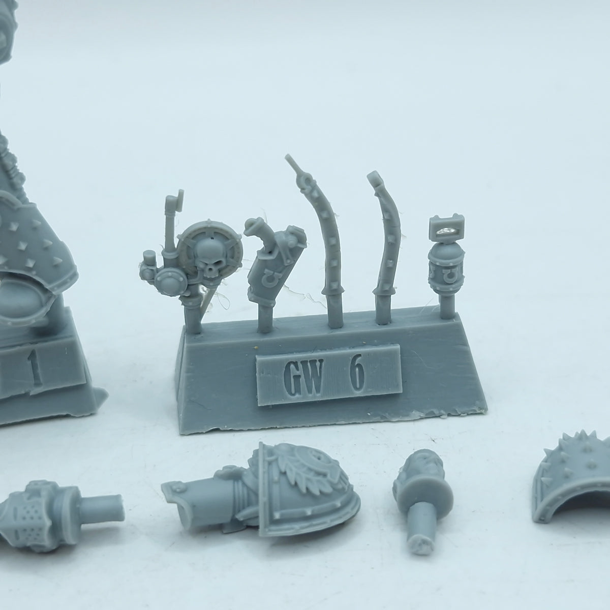 Warhammer Horus Heresy: Space Marines Ultramarines Remus Ventanus - Missing Arm and Backpack (AC191)
