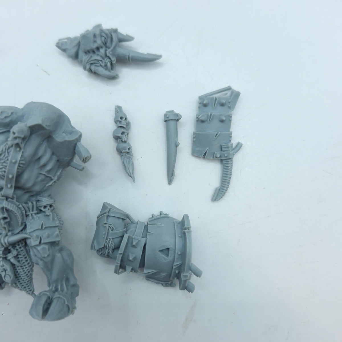 Warhammer The Old World: Beastmen Brayherds Doombull (BR127)