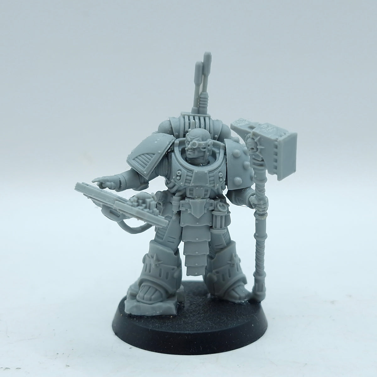 Warhammer Horus Heresy: Space Marines Siege Breaker Consul (AI027)