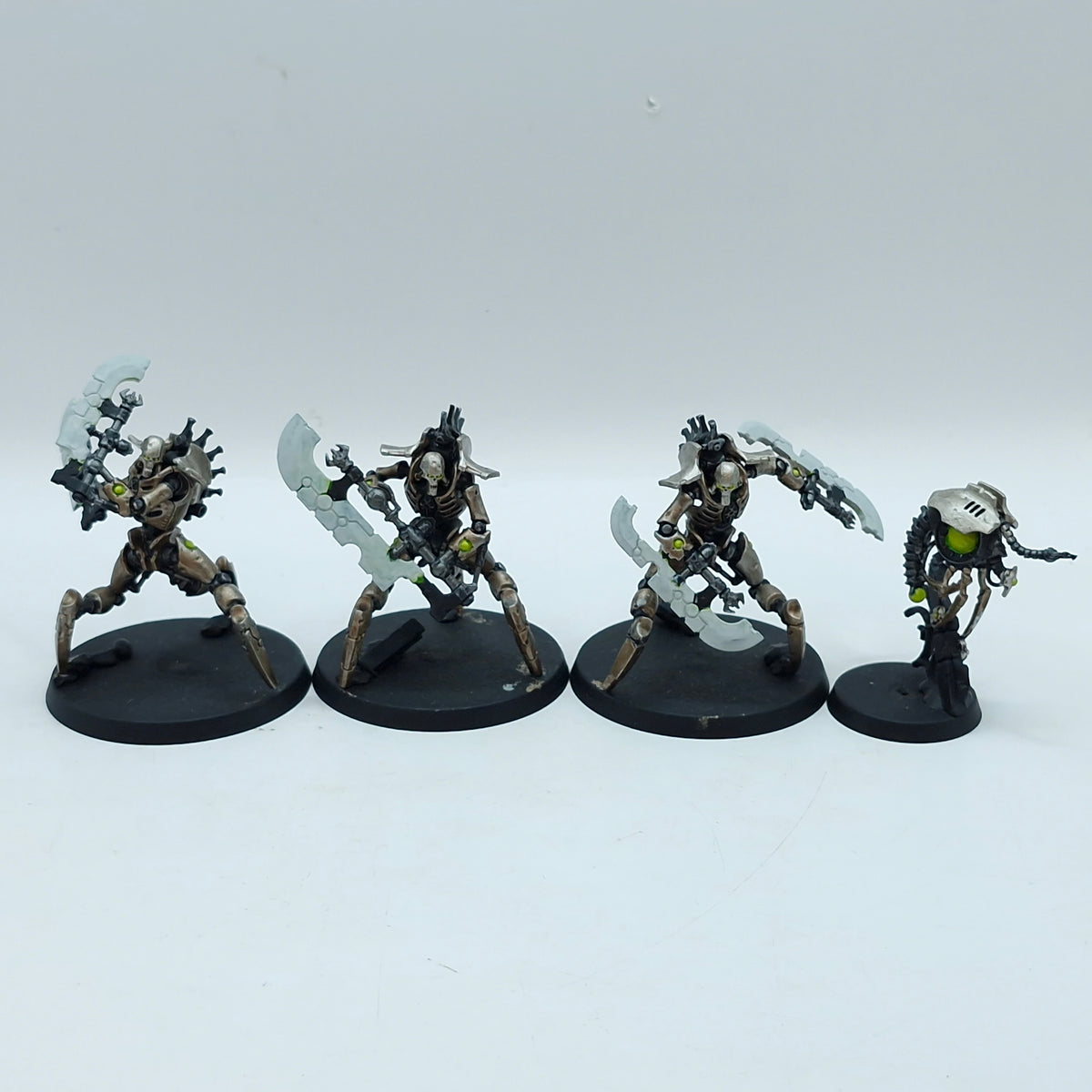 Warhammer 40k: Necron Skorpekh Destroyers - Part Painted (AH193)