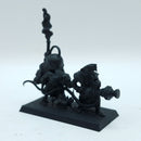 Warhammer The Old World: Skaven Poison Wind Mortar and Warpfire Thrower (AJ213)
