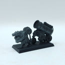 Warhammer The Old World: Skaven Poison Wind Mortar and Warpfire Thrower (AJ213)