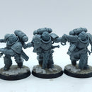 Warhammer 40k: Space Marines Black Templars Assault Intercessors (AZ145)