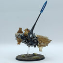 Warhammer 40k: Adeptus Custodes Vertus Praetors - Painted (BQ001)
