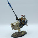 Warhammer 40k: Adeptus Custodes Vertus Praetors - Painted (BQ002)