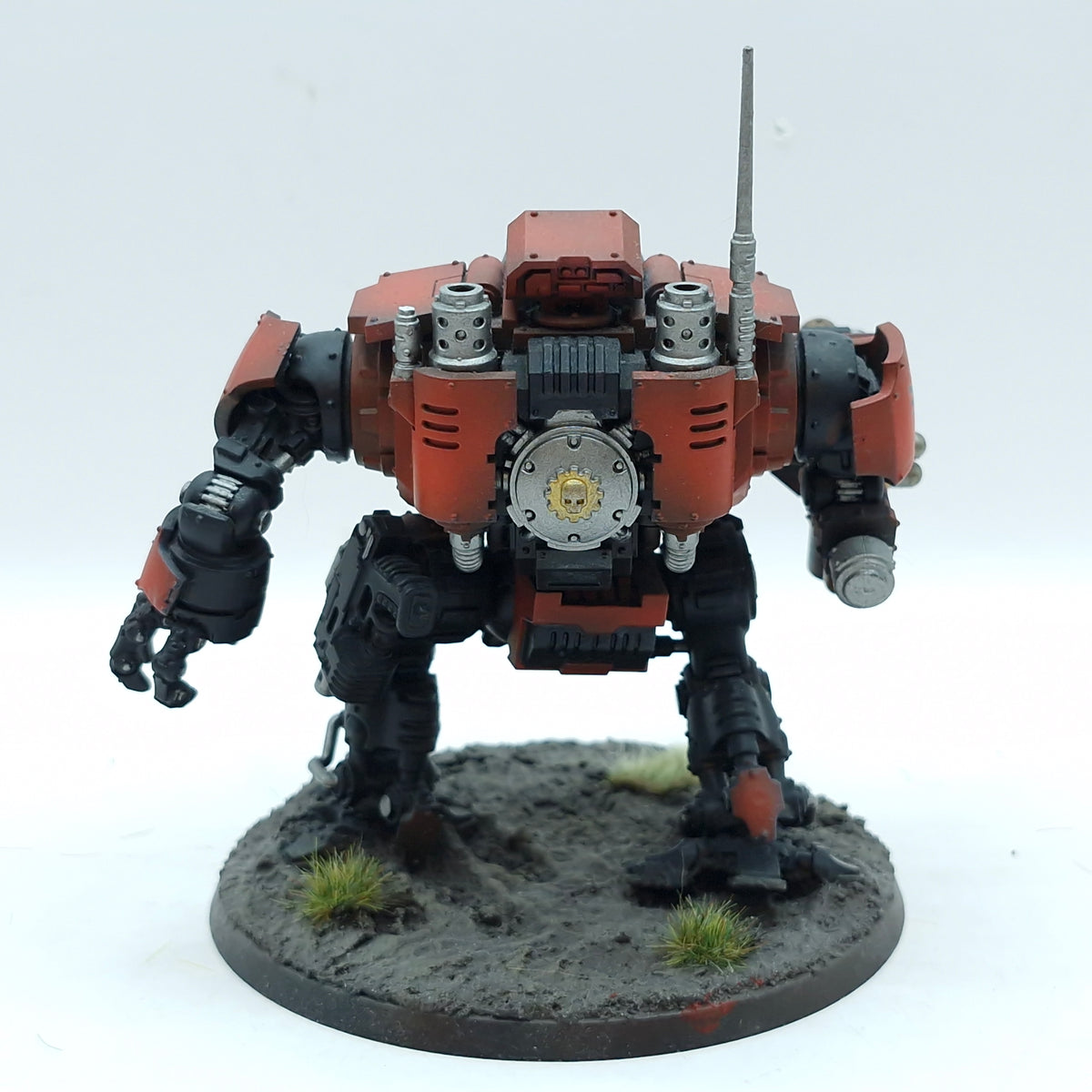 Warhammer 40k: Space Marines Invictor Tactical Warsuit - Painted (BR177)