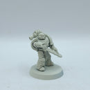 Warhammer Horus Heresy: Space Marine Resin MKIII Legion Command Champion (AC246)