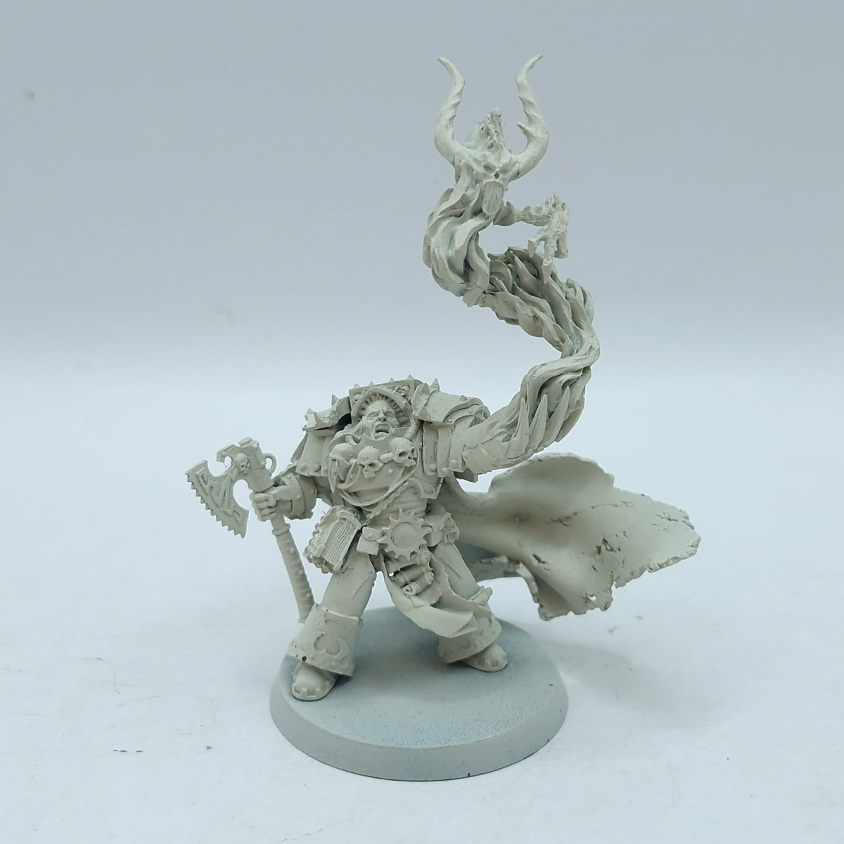 Warhammer Horus Heresy: Space Marine Traitor Cataphractii Librarian (AE026)