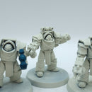 Warhammer Horus Heresy: Space Marine Cataphractii Terminators Old (BP194)