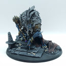 Warhammer Age of Sigmar: Flesh-eater Courts Ushoran, Mortarch of Delusion - Part Painted (AU063)