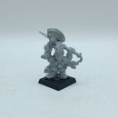 Warhammer Fantasy: Dwarf Metal Dragon Slayer Slayers Champion (AD142)