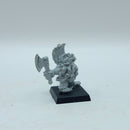 Warhammer Fantasy: 1992 Marauder Dwarf Giant Slayer GS1 (BP135)