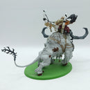 Warhammer Age of Sigmar: Ogor Mawtribes Huskard on Stonehorn (AR006)