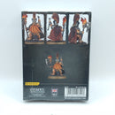 Warhammer Age of Sigmar: Fyreslayers Brakki of the Gilded Key Commemorative Series (AY186)