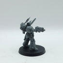 Warhammer 40k: Space Marines Blood Angels Captain (AJ090)