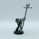 Warhammer 40k: Space Marines Blood Angels Metal Standard Bearer (BR098)