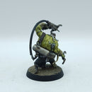 Warhammer 40k: Ork Painboy Armageddon - Painted (BR074)