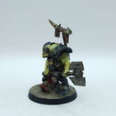Warhammer 40k: Ork Bigboss and Banner Nob Armageddon - Painted (BR117)