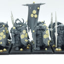 Warhammer The Old World: Warriors of Chaos Chaos Warriors with Halberds (BA176)