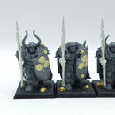 Warhammer The Old World: Warriors of Chaos Chaos Warriors with Halberds (BA176)
