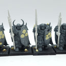 Warhammer The Old World: Warriors of Chaos Chaos Warriors with Halberds (BA176)