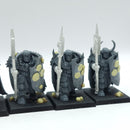 Warhammer The Old World: Warriors of Chaos Chaos Warriors with Halberds (BA176)