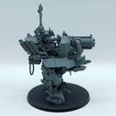 Warhammer 40k: Orks Armageddon Big Mek Dakkarig (AX092)