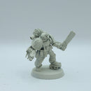 Warhammer Horus Heresy: Space Marines MKIII Apothecary (AZ029)