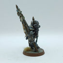 Warhammer 40k: Death Guard Icon Bearer - Painted (AT080)