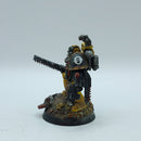 Warhammer Horus Heresy: Space Marines Imperial Fists Apothecary - Well Painted (BA036)
