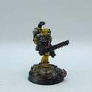 Warhammer Horus Heresy: Space Marines Imperial Fists Apothecary - Well Painted (BA036)
