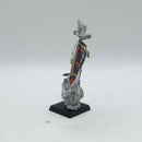Warhammer The Old World: Metal Dwarf Standard Bearer (AW112)
