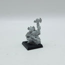 Warhammer The Old World: Metal Dwarf Josef Bugman (AE015)