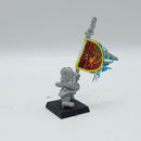 Warhammer The Old World: Marauder Metal Dwarf Standard Bearer (BA118)