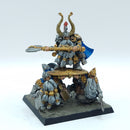 Warhammer The Old World: Dwarfen Mountain Holds Dwarf Lords with Shieldbearers - Painted (BJ154)
