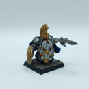Warhammer The Old World: Dwarfen Mountain Holds Dwarf Lords with Shieldbearers - Painted (BJ154)